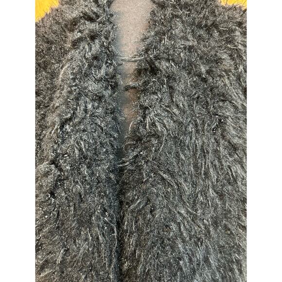 Women's L/XL Draped Chunky Faux Fur Vest Black Fall Winter Boutique - Picture 4 of 7